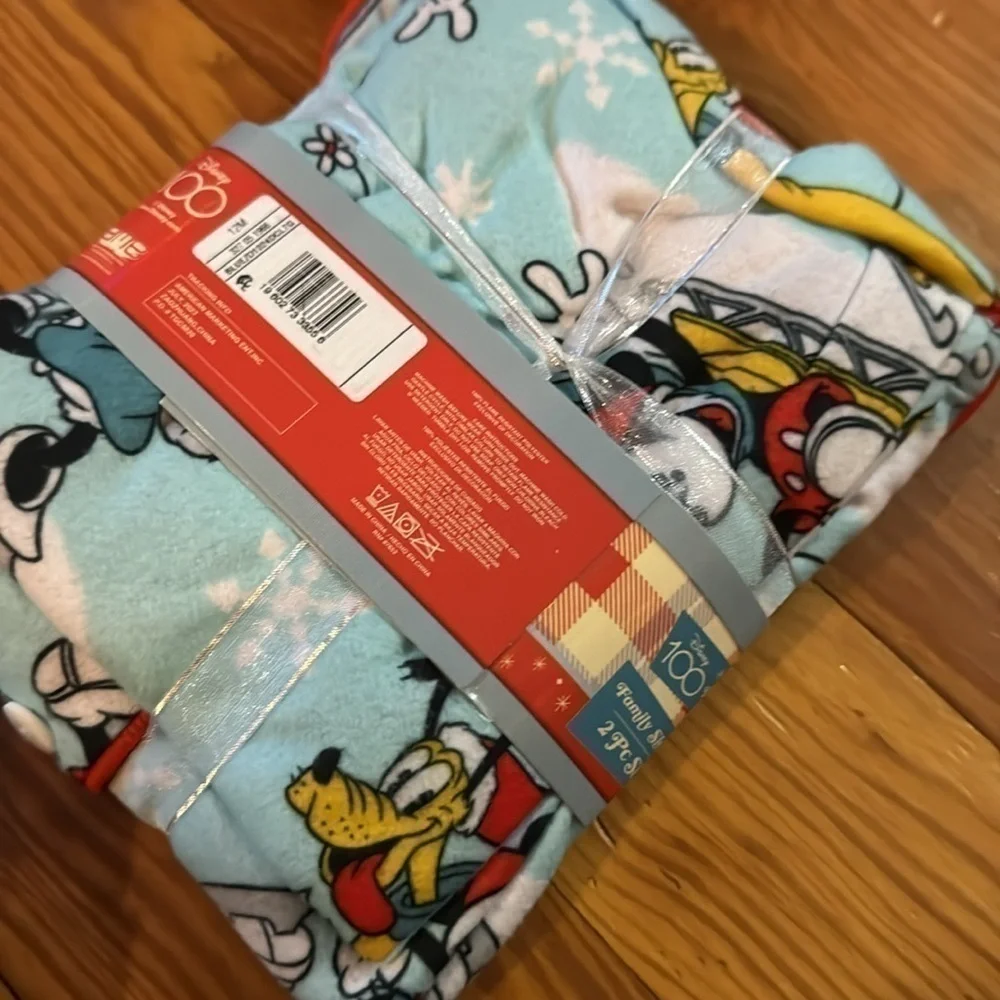 COPY 12mo kids unisex PJ‎ set Christmas Disney NWT blue pajamas